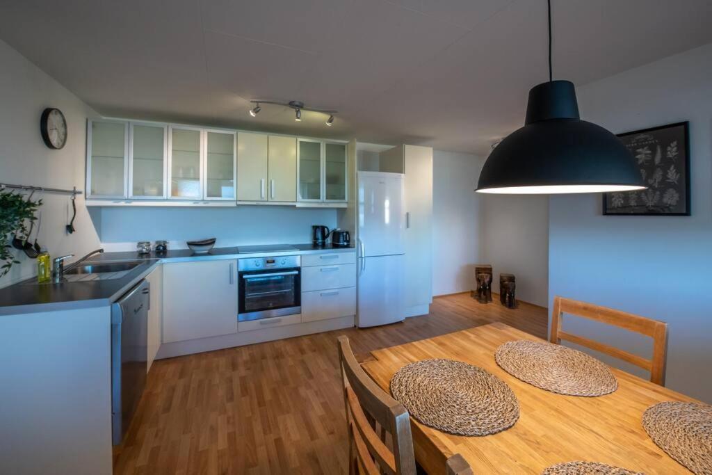 Lovely One Bedroom Apartment In Hafnarfjörður Zewnętrze zdjęcie