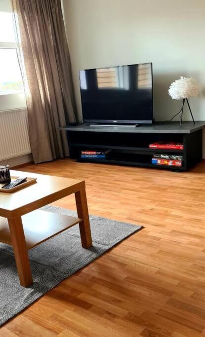 Lovely One Bedroom Apartment In Hafnarfjörður Zewnętrze zdjęcie